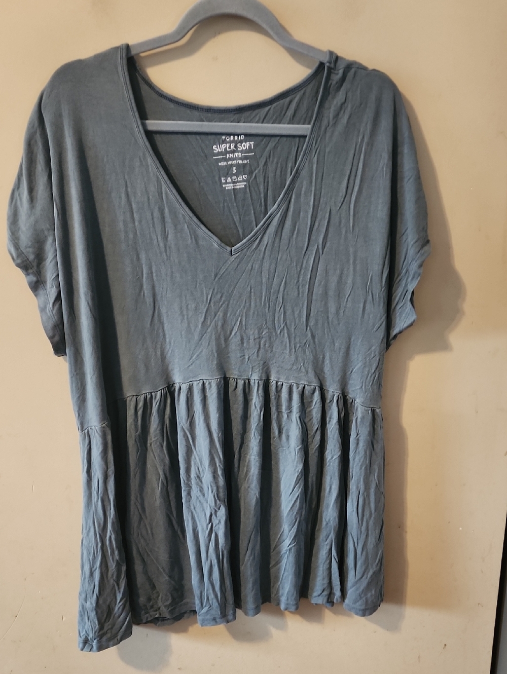torrid Slate Blue V-Neck Peplum Tunic